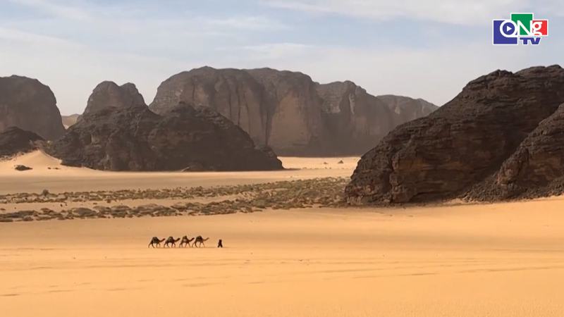 Tassili n&rsquo;Ajjer - Bảo t&agrave;ng ngo&agrave;i trời khổng lồ của ch&acirc;u Phi