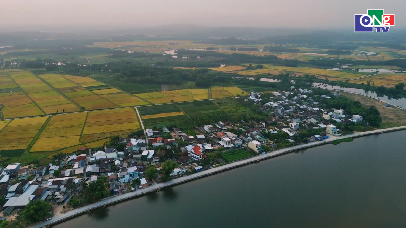 Về nơi &ldquo;Nước bao v&acirc;y c&aacute;ch biển nửa ng&agrave;y s&ocirc;ng&rdquo; 