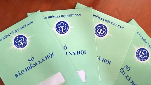 Quy tr&igrave;nh mới về thu BHXH, cấp sổ BHXH v&agrave; thẻ BHYT 