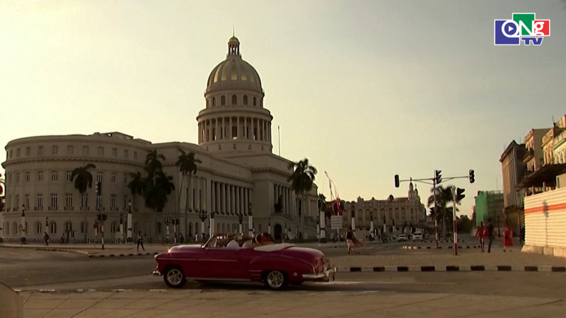 Cuba điều chỉnh gi&aacute; xăng, dầu