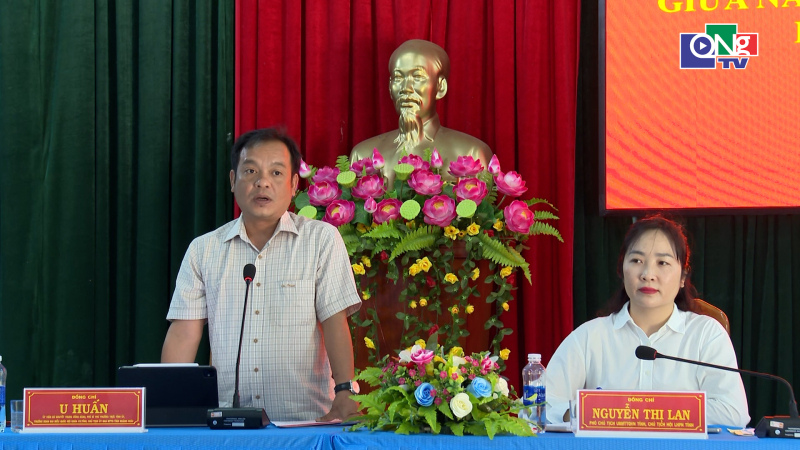Ph&oacute; B&iacute; thư Thường trực Tỉnh ủy tiếp x&uacute;c cử tri x&atilde; Đăk Pxi