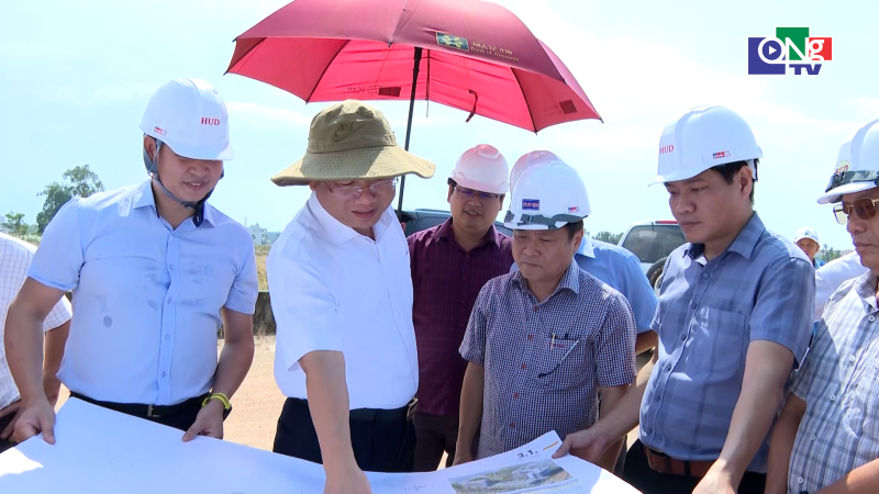 Kiểm tra tiến độ c&aacute;c dự &aacute;n nh&agrave; ở x&atilde; hội