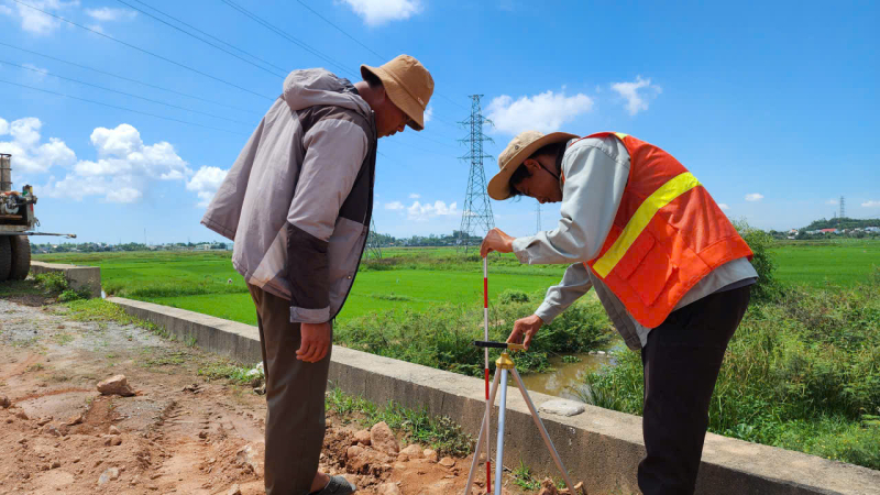 Quảng Ng&atilde;i sẵn s&agrave;ng triển khai bồi thường, giải ph&oacute;ng mặt bằng dự &aacute;n đường sắt tốc độ cao