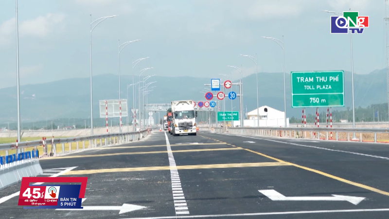 45 gi&acirc;y 1 chạm ng&agrave;y 20/5