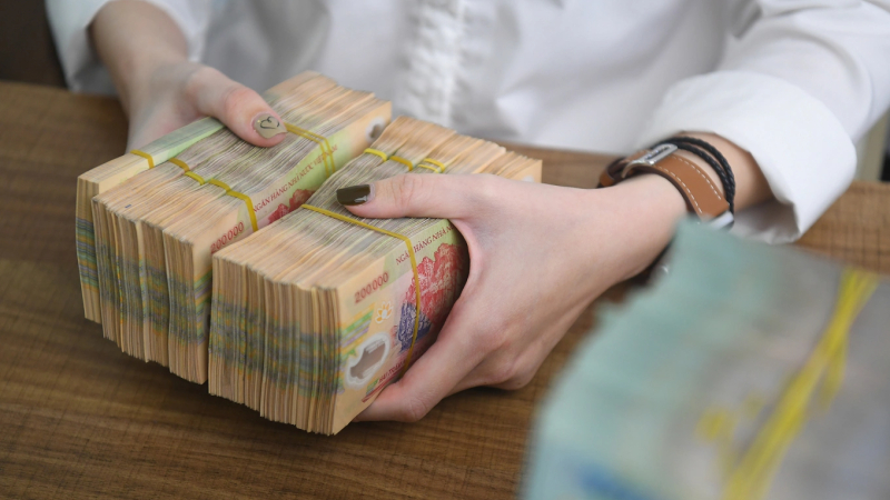 Đề xuất thu nhập th&aacute;ng tr&ecirc;n 28,6 triệu đồng mới phải nộp thuế 