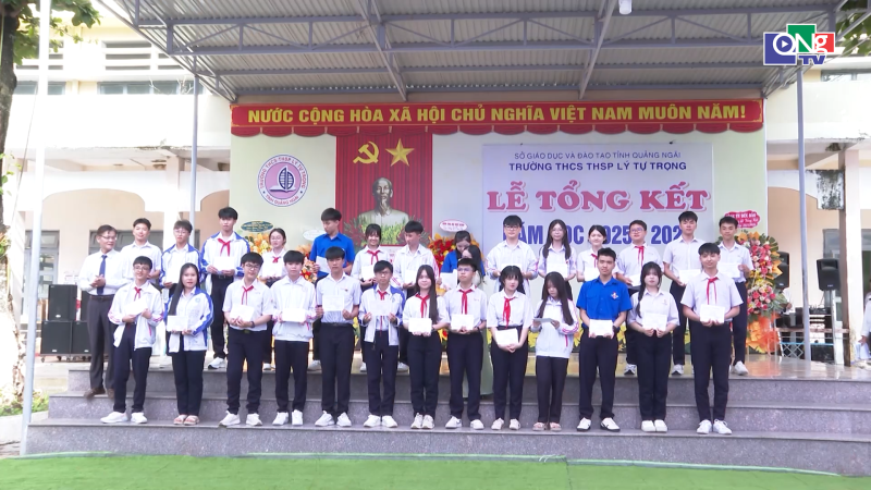 Trường trung học cơ sở thực h&agrave;nh sư phạm L&yacute; Tự Trọng tổng kết năm học 2025 - 2026