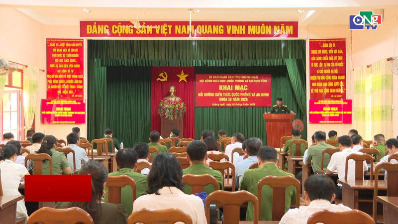 Bồi dưỡng kiến thức quốc ph&ograve;ng v&agrave; an ninh cho đối tượng 3