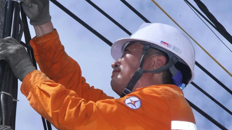 Ti&ecirc;u thụ điện li&ecirc;n tục lập kỷ lục 