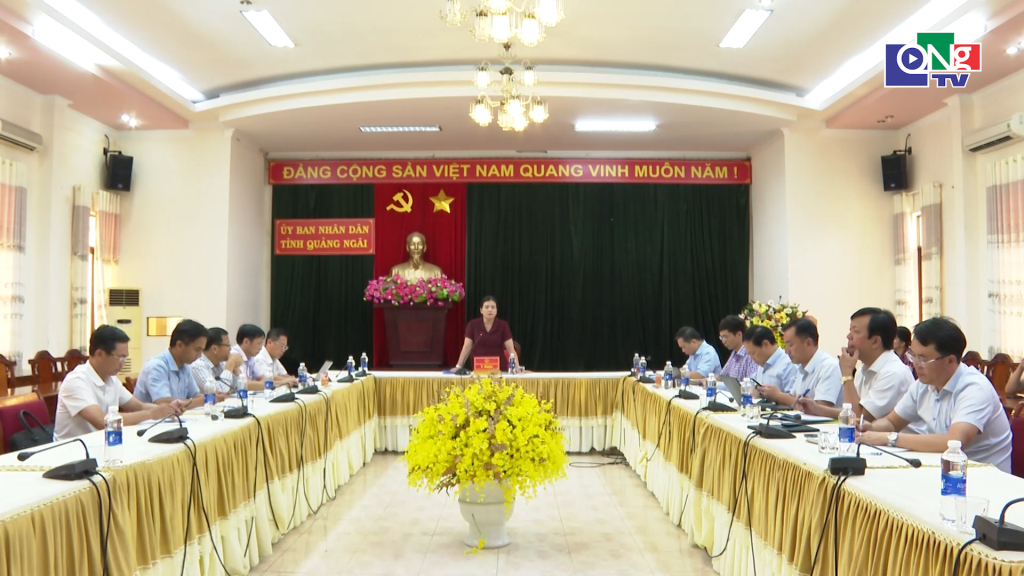Quang cảnh cuộc họp.