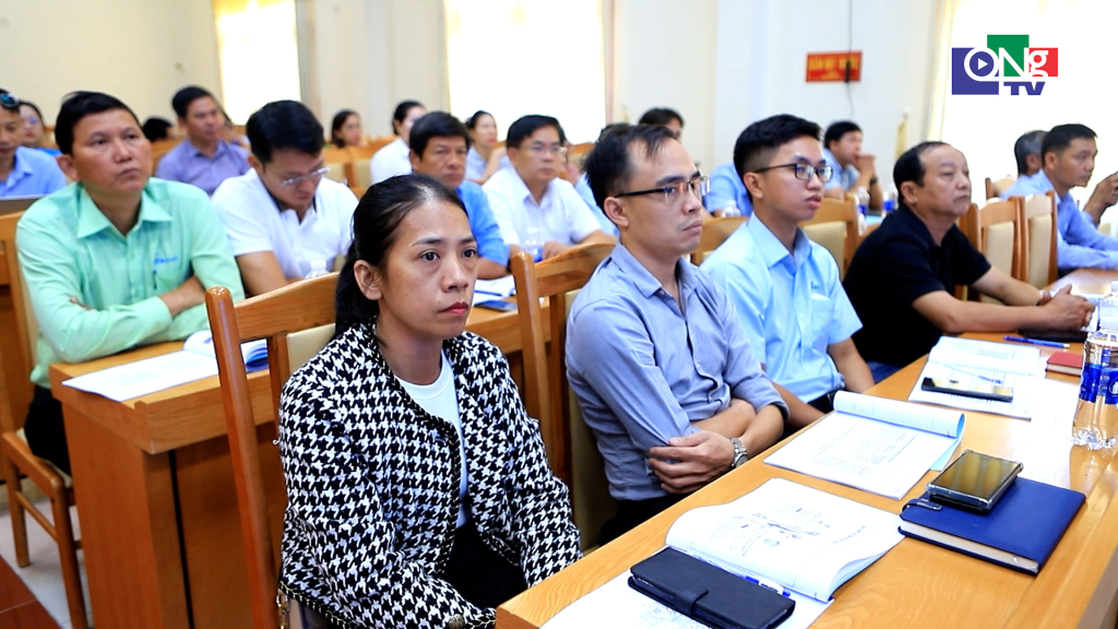 Các đại biểu dự tập huấn.