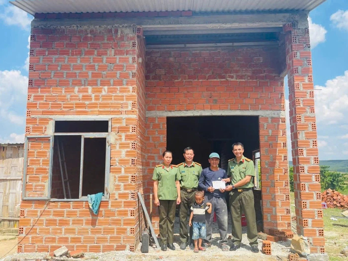 Quảng Ngãi lập ban chỉ đạo xóa nhà tạm cho con đẻ của người bị nhiễm chất độc hóa học.