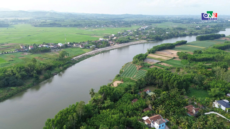 Nỗi lo sạt lở ven s&ocirc;ng Tr&agrave; Bồng
