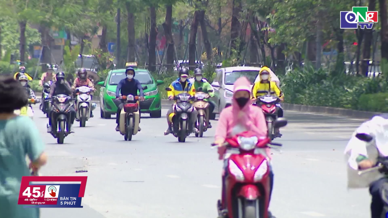 45 gi&acirc;y 1 chạm ng&agrave;y 18/6
