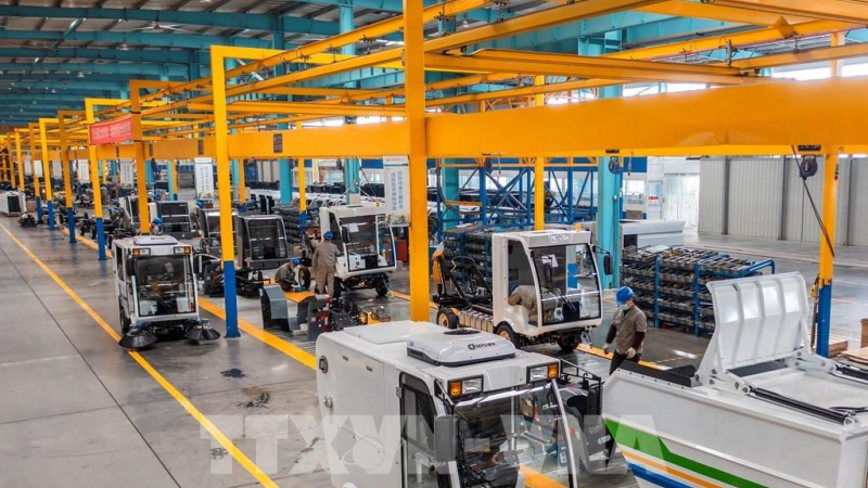 Trung Quốc c&ocirc;ng bố 15 biện ph&aacute;p thu h&uacute;t đầu tư nước ngo&agrave;i
