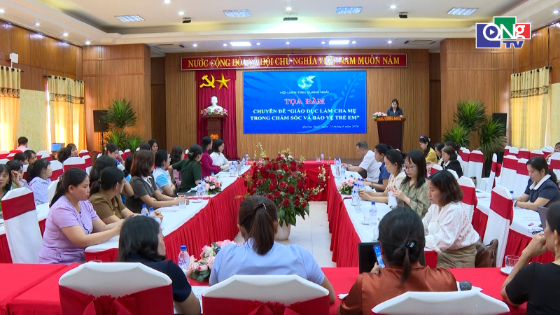 Tọa đ&agrave;m chuy&ecirc;n đề &ldquo;Gi&aacute;o dục l&agrave;m cha mẹ trong chăm s&oacute;c v&agrave; bảo vệ trẻ em&rdquo;
