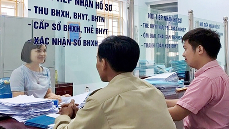 Tăng mức đ&oacute;ng bảo hiểm x&atilde; hội từ 1/7/2026
