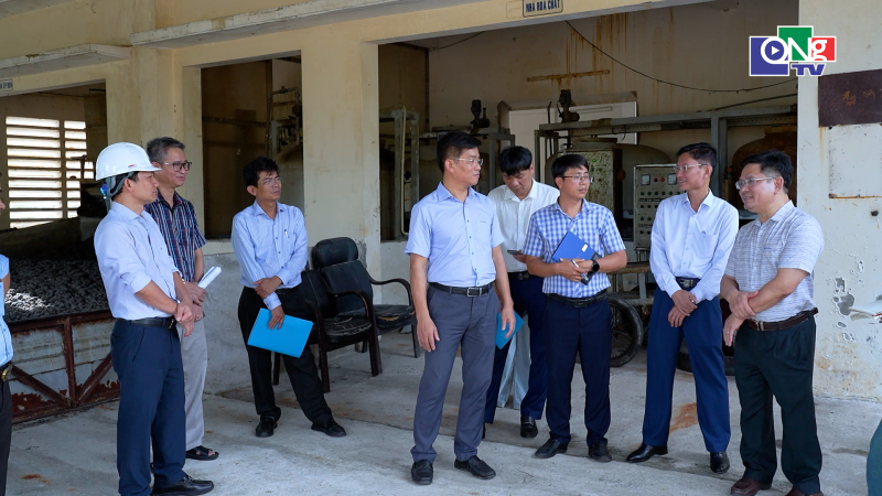Kiểm tra c&aacute;c trạm xử l&yacute; nước thải tập trung ở khu c&ocirc;ng nghiệp