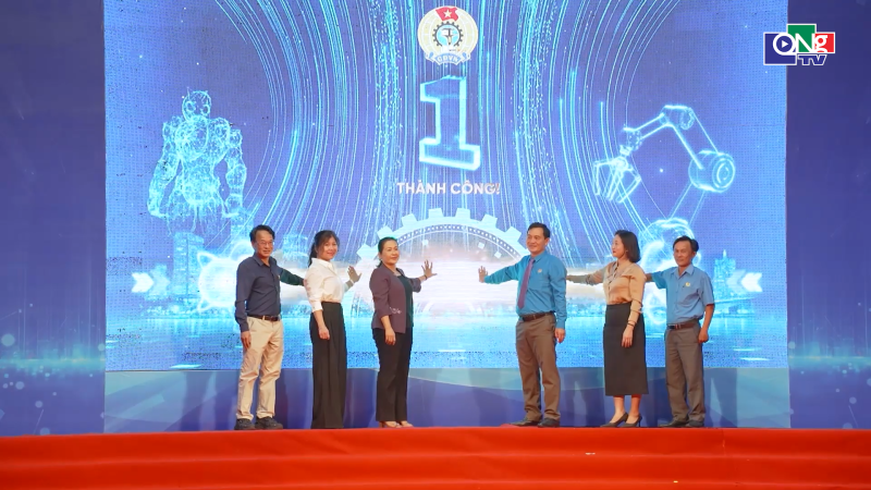 Ph&aacute;t động phong tr&agrave;o thi đua &ldquo;Lao động giỏi, năng suất cao, thu nhập tốt&rdquo;