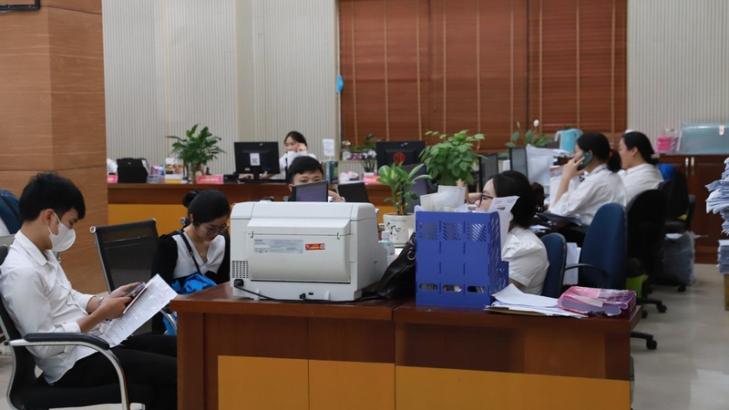 Tiếp tục giảm 5-10% bi&ecirc;n chế của hệ thống ch&iacute;nh trị