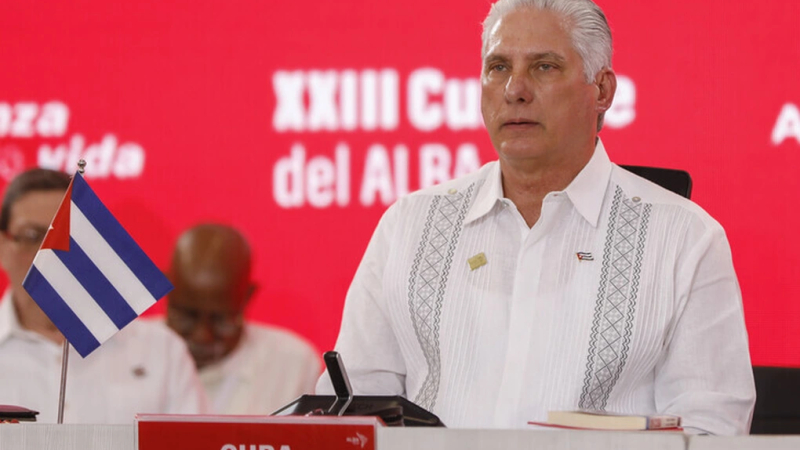 Cuba c&ocirc;ng bố một loạt cải c&aacute;ch kinh tế