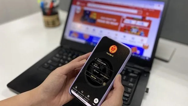 Hơn 88% hộ kinh doanh thuộc thuế cơ sở 2 Quảng Ng&atilde;i c&agrave;i đặt eTax mobile 