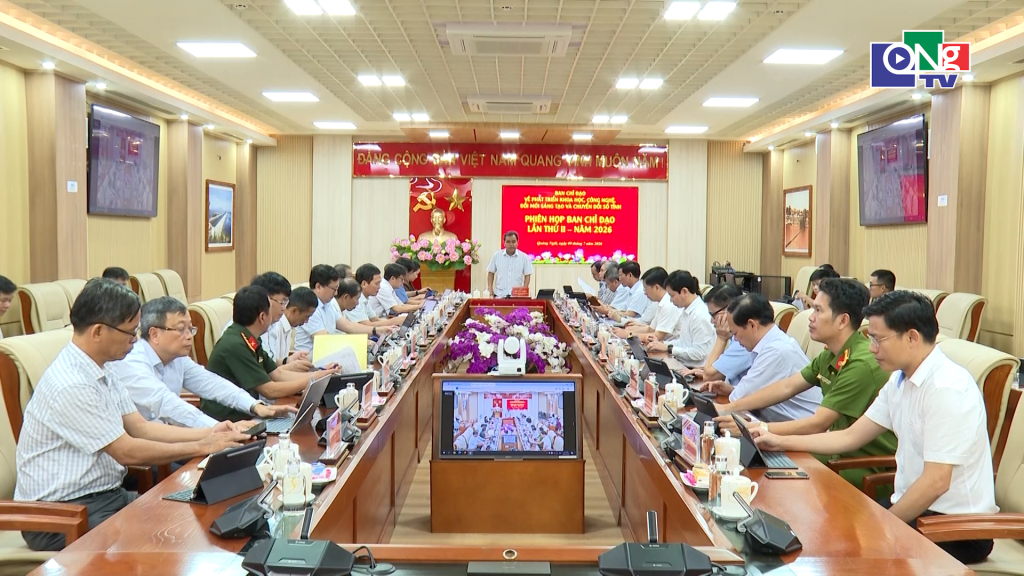 Quang cảnh phiên họp.
