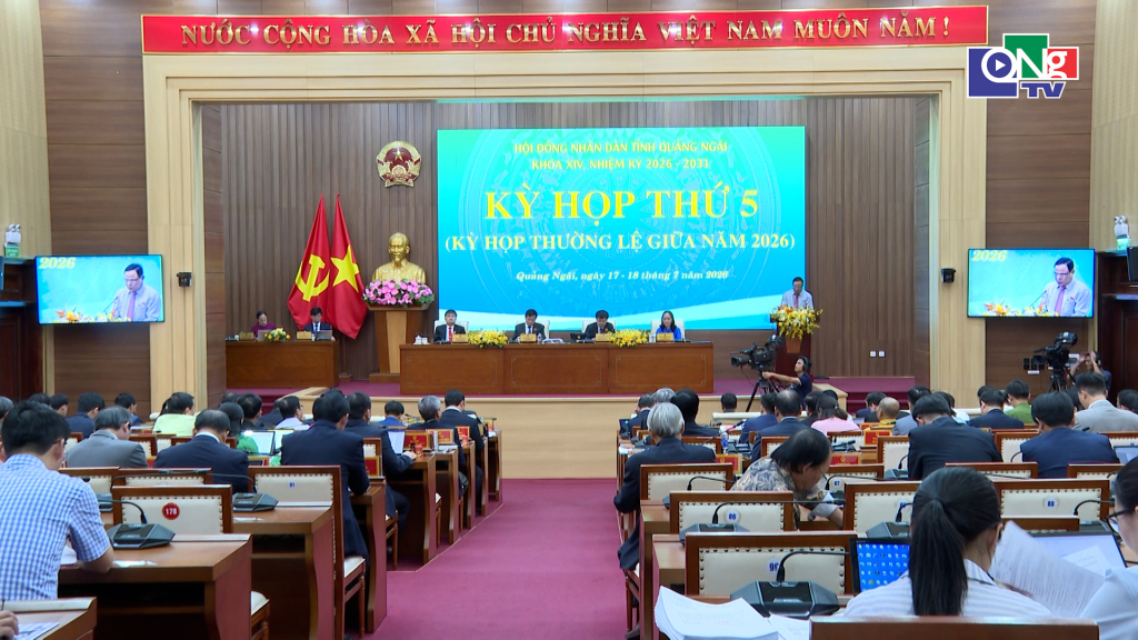 Quang cảnh kỳ họp.