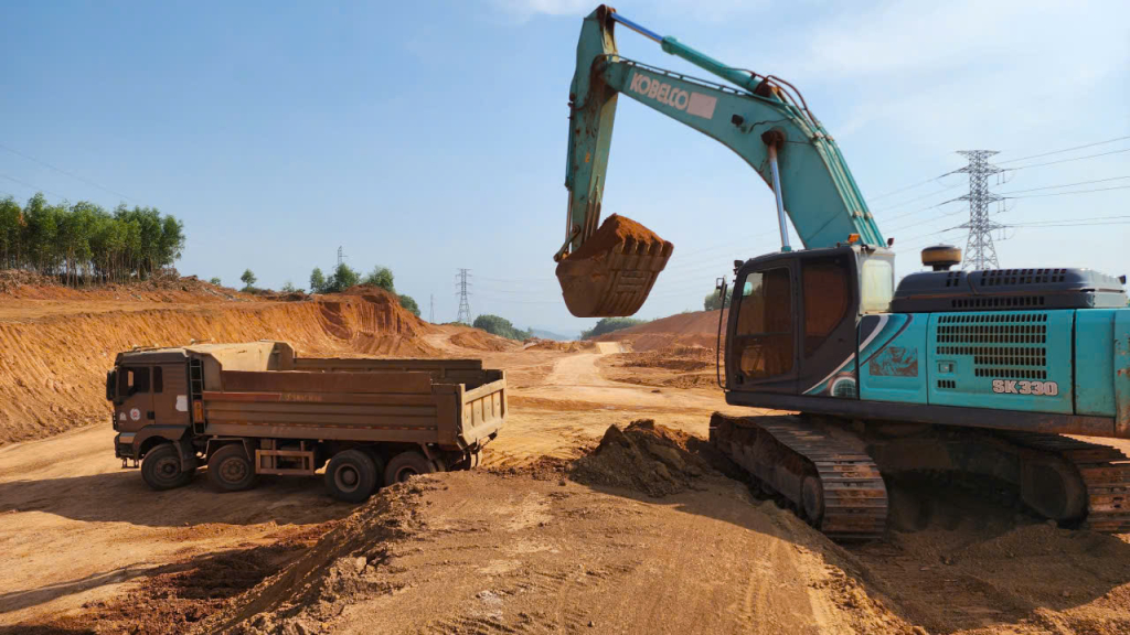 Theo dự báo, từ nay đến năm 2030, tỉnh Quảng Ngãi cần khoảng 61 triệu m3 vật liệu các loại để phục vụ các công trình, dự án trọng điểm.