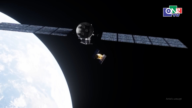 Khởi động sứ mệnh giải cứu k&iacute;nh thi&ecirc;n văn NASA trước nguy cơ rơi tự do