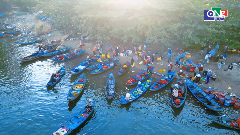 Quảng Ng&atilde;i ng&agrave;y mới 03/7