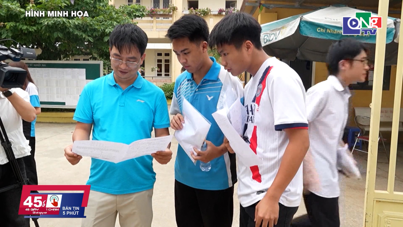 45 gi&acirc;y 1 chạm ng&agrave;y 08/7