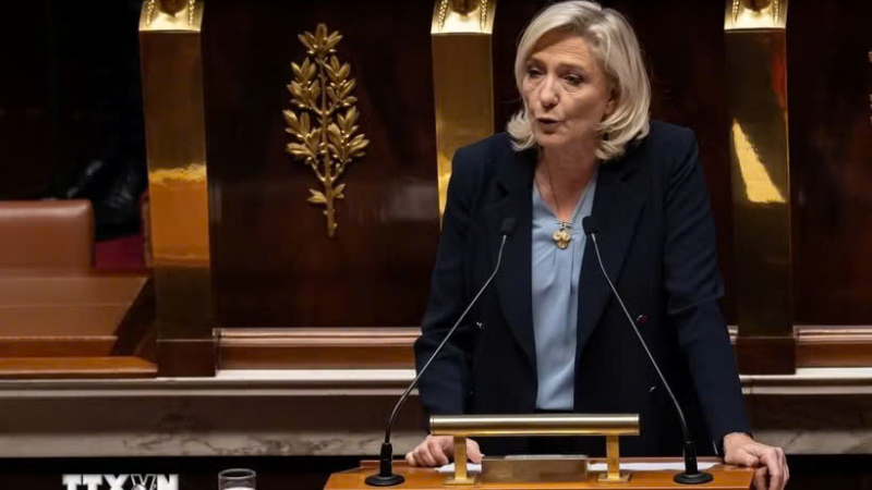 T&ograve;a ph&uacute;c thẩm Ph&aacute;p tuy&ecirc;n &aacute;n l&atilde;nh đạo đảng cực hữu Marine Le Pen