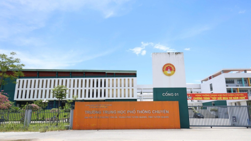 Chưa chốt phương &aacute;n thi lại m&ocirc;n To&aacute;n tại Tuy&ecirc;n Quang