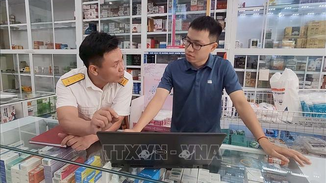Tăng cường quản l&yacute; thuế đối với hộ kinh doanh sau khi bỏ thuế kho&aacute;n