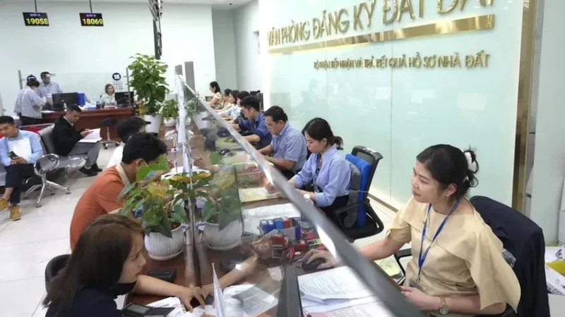 Từ 31/8, kh&ocirc;ng đăng k&yacute; biến động đất đai c&oacute; thể bị phạt đến 3 triệu đồng
