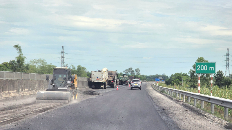 Tăng tốc duy tu sửa chữa, đảm bảo giao th&ocirc;ng cao tốc Quảng Ng&atilde;i - Đ&agrave; Nẵng