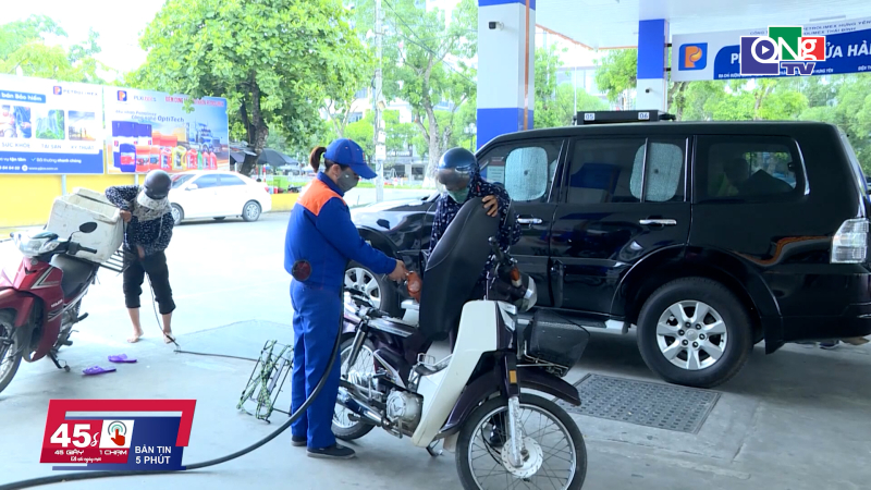 45 gi&acirc;y 1 chạm ng&agrave;y 22/7