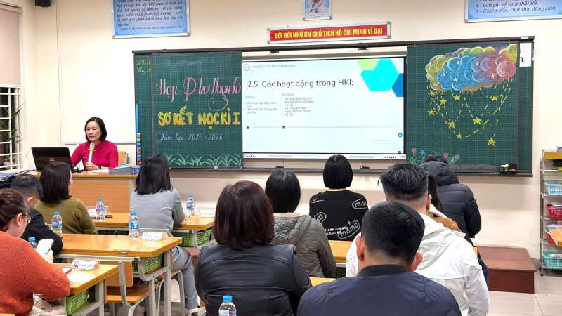 Bộ GD&ĐT đề xuất cấm ban đại diện cha mẹ học sinh thu hộ tiền trường