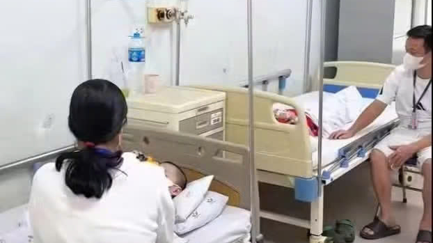 Bộ Y tế lưu &yacute; nguy cơ l&acirc;y virus Adeno ở nơi đ&ocirc;ng người 