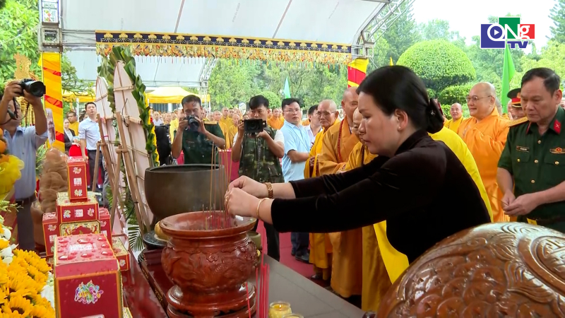 Lễ cầu si&ecirc;u tưởng niệm c&aacute;c anh h&ugrave;ng liệt sĩ