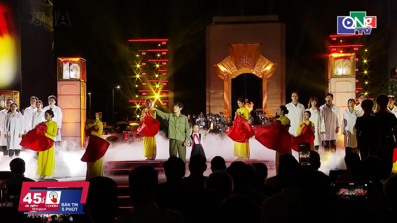 45 gi&acirc;y 1 chạm ng&agrave;y 27/7