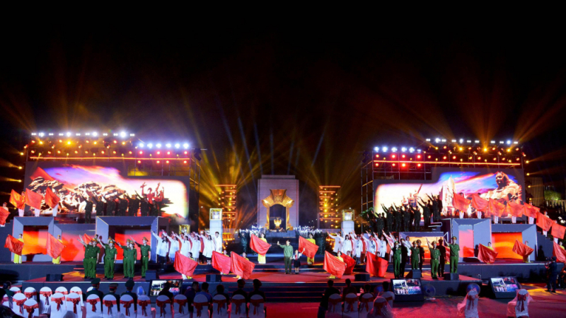 Cầu truyền h&igrave;nh &ldquo;Sao s&aacute;ng dẫn đường&rdquo; kỷ niệm 79 năm ng&agrave;y Thương binh - Liệt sĩ