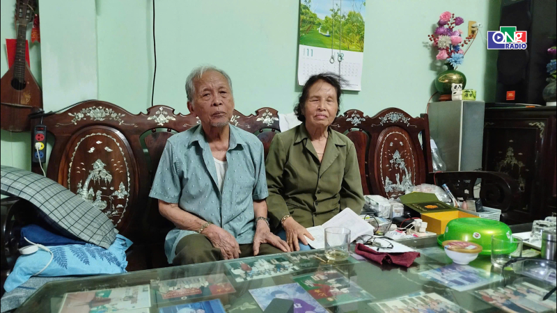 Người c&oacute; c&ocirc;ng m&ograve;n mỏi chờ chế độ chưa được chi trả