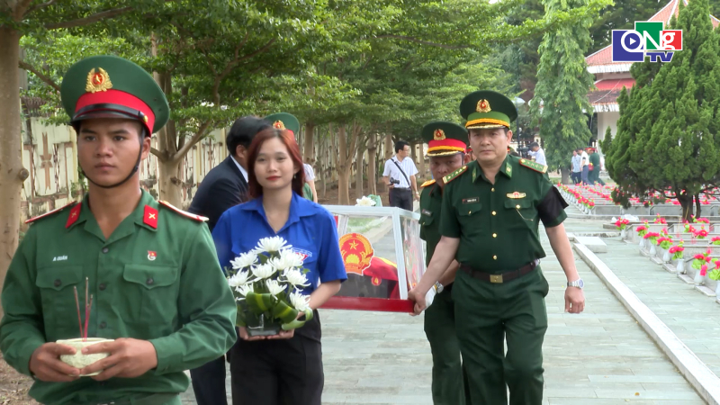 Phường Đăk Cấm truy điệu, an t&aacute;ng 4 h&agrave;i cốt liệt sĩ