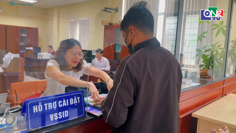 Đưa ch&iacute;nh s&aacute;ch an sinh đến với v&ugrave;ng đồng b&agrave;o d&acirc;n tộc thiểu số  