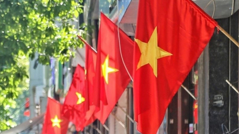 Quốc kh&aacute;nh 2026: c&ocirc;ng chức, vi&ecirc;n chức nghỉ 5 ng&agrave;y li&ecirc;n tiếp