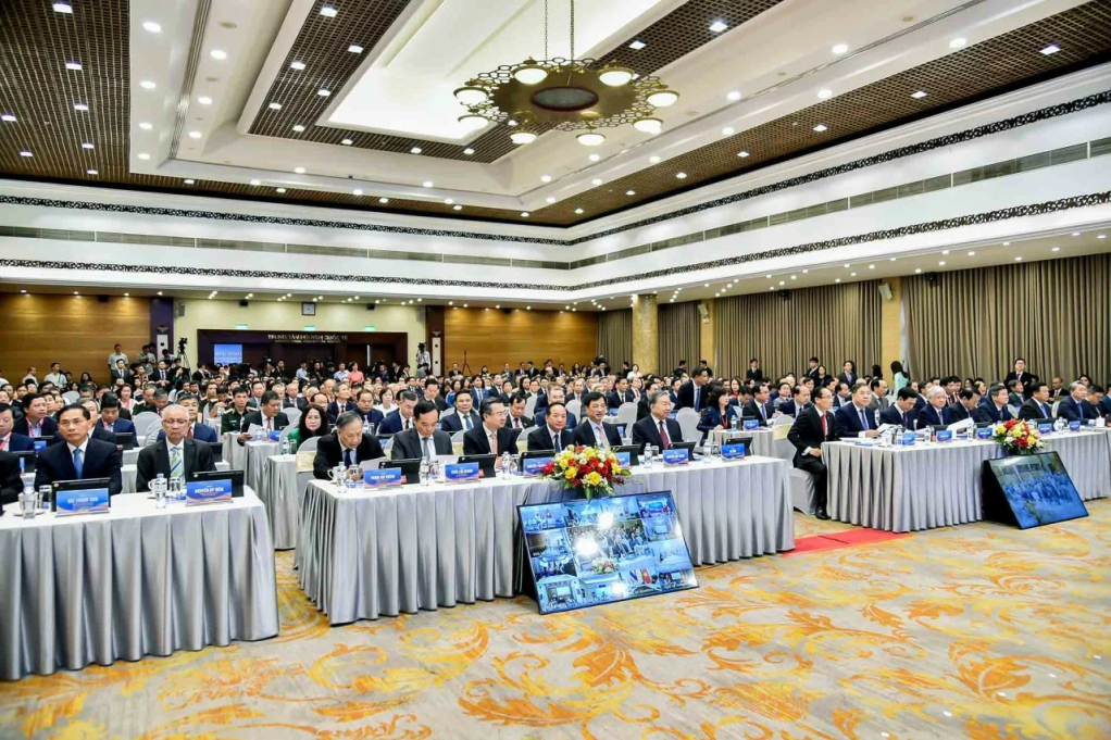 Các đại biểu tham dự Hội nghị Ngoại giao. Ảnh: QUANG HÒA.  