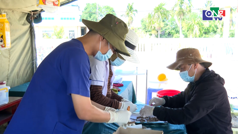 B&agrave;n giao hơn 3,3 ngh&igrave;n mẫu sinh phẩm để gi&aacute;m định ADN liệt sĩ