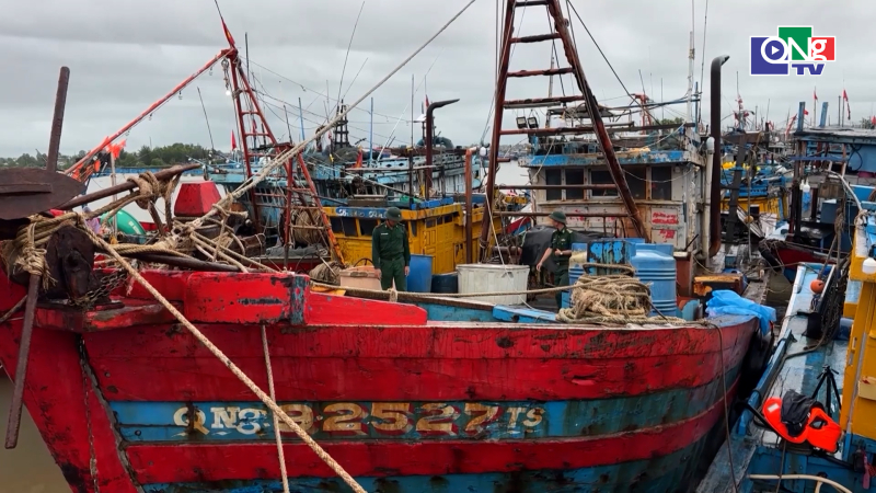 Th&aacute;o dỡ t&agrave;u c&aacute;, giảm nguy cơ vi phạm IUU