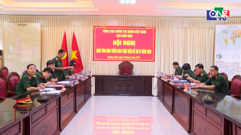 Tổng cục Ch&iacute;nh trị l&agrave;m việc tại Sư đo&agrave;n 10 về thực hiện Đề &aacute;n 57